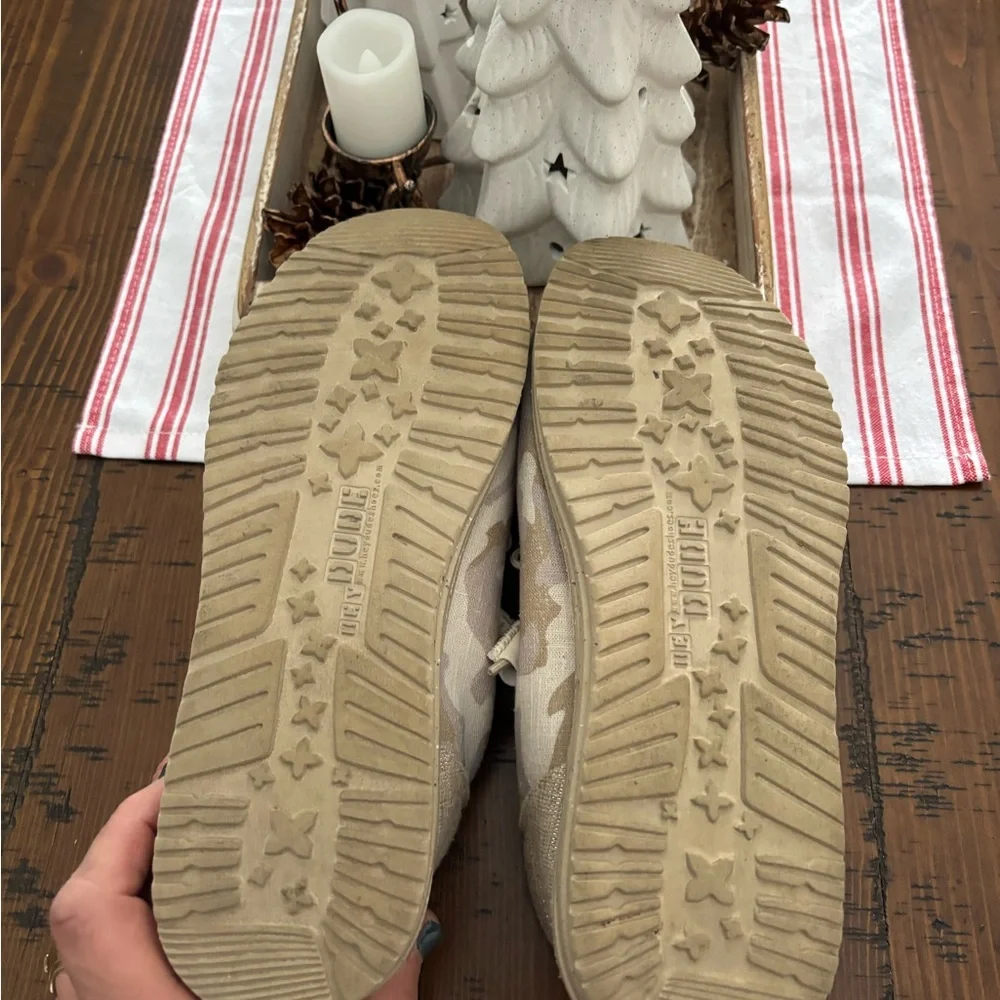 Hey Dude Women’s Camo Slip-On Shoes - Picture 3 of 3